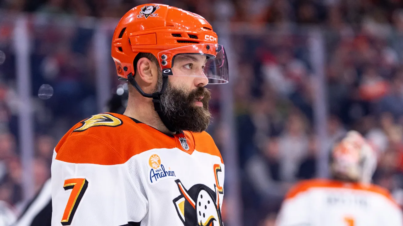 Ducks and Panthers Exchange Player Rights