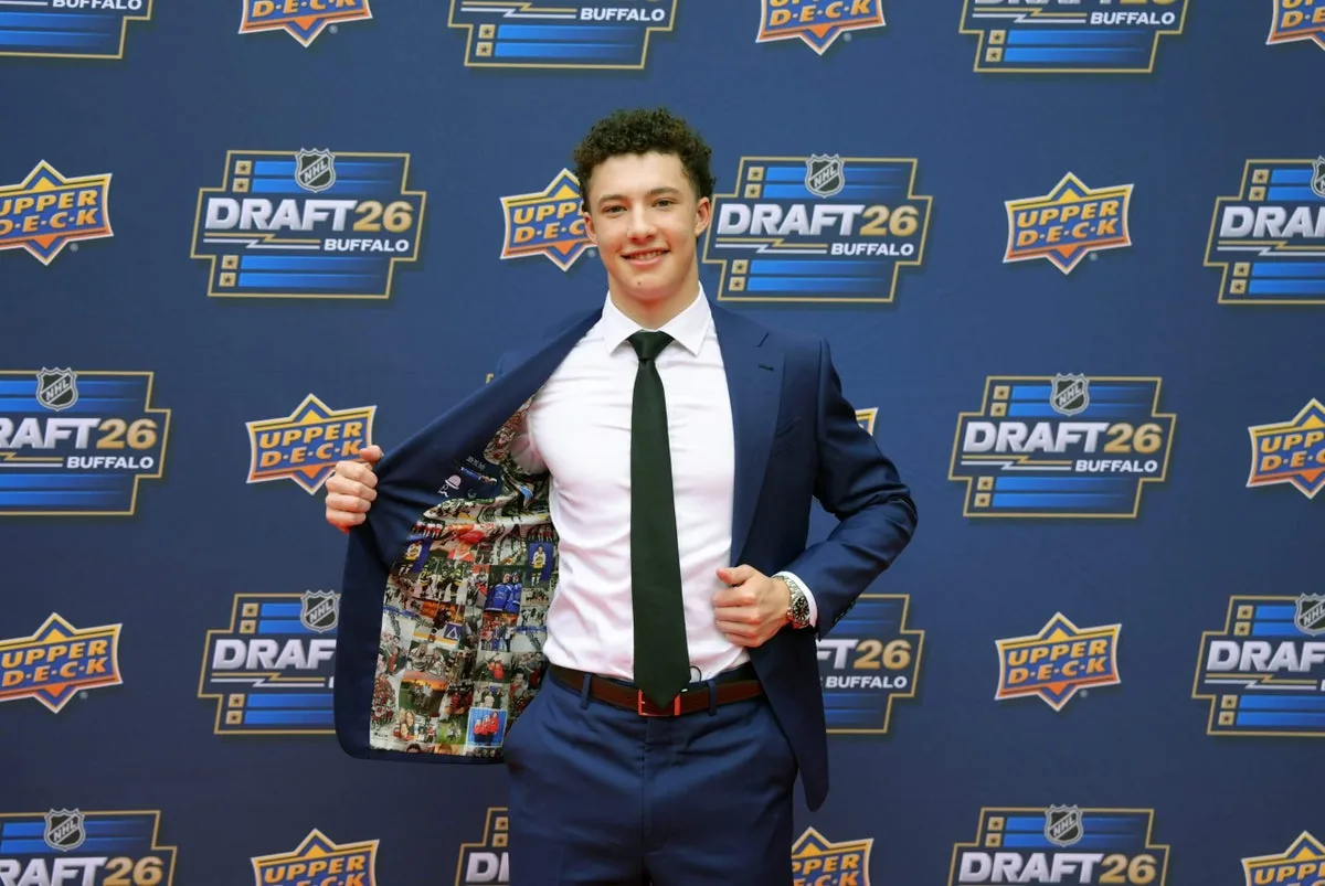 Canucks take Caleb Malhotra, son of coach Manny, with No. 3 pick
