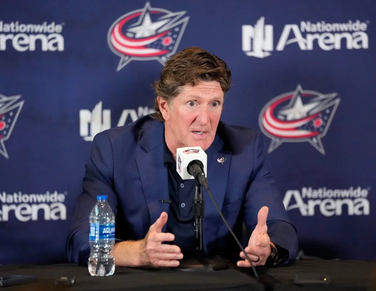 Edmonton Oilers hire Mike Babcock as head coach