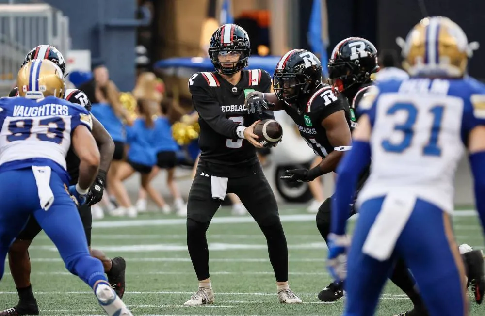 John Woods / THE CANADIAN PRESS FILES The Ottawa Redblacks traded quarterback Dru Brown to the Winnipeg Blue Bombers, Tuesday.