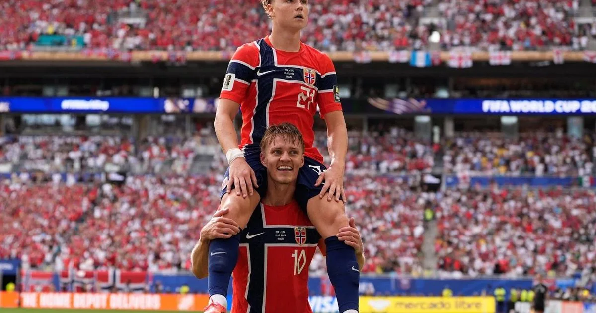 World Cup live updates: Second half underway as England and Norway are level