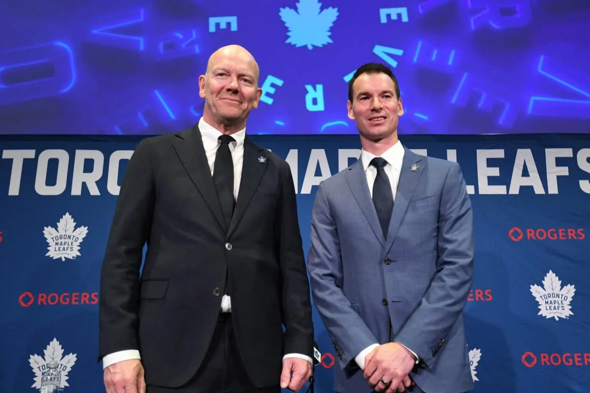 Assistant GMs Wickenheiser, Metcalf out as Maple Leafs cut front office - Toronto Sun