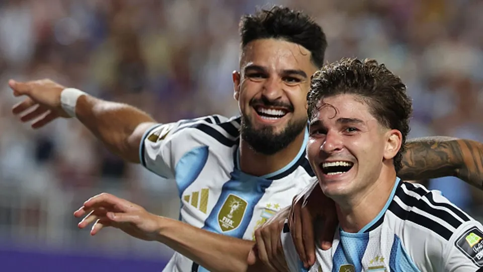 FIFA World Cup: Argentina 3, Switzerland 1 (AET)